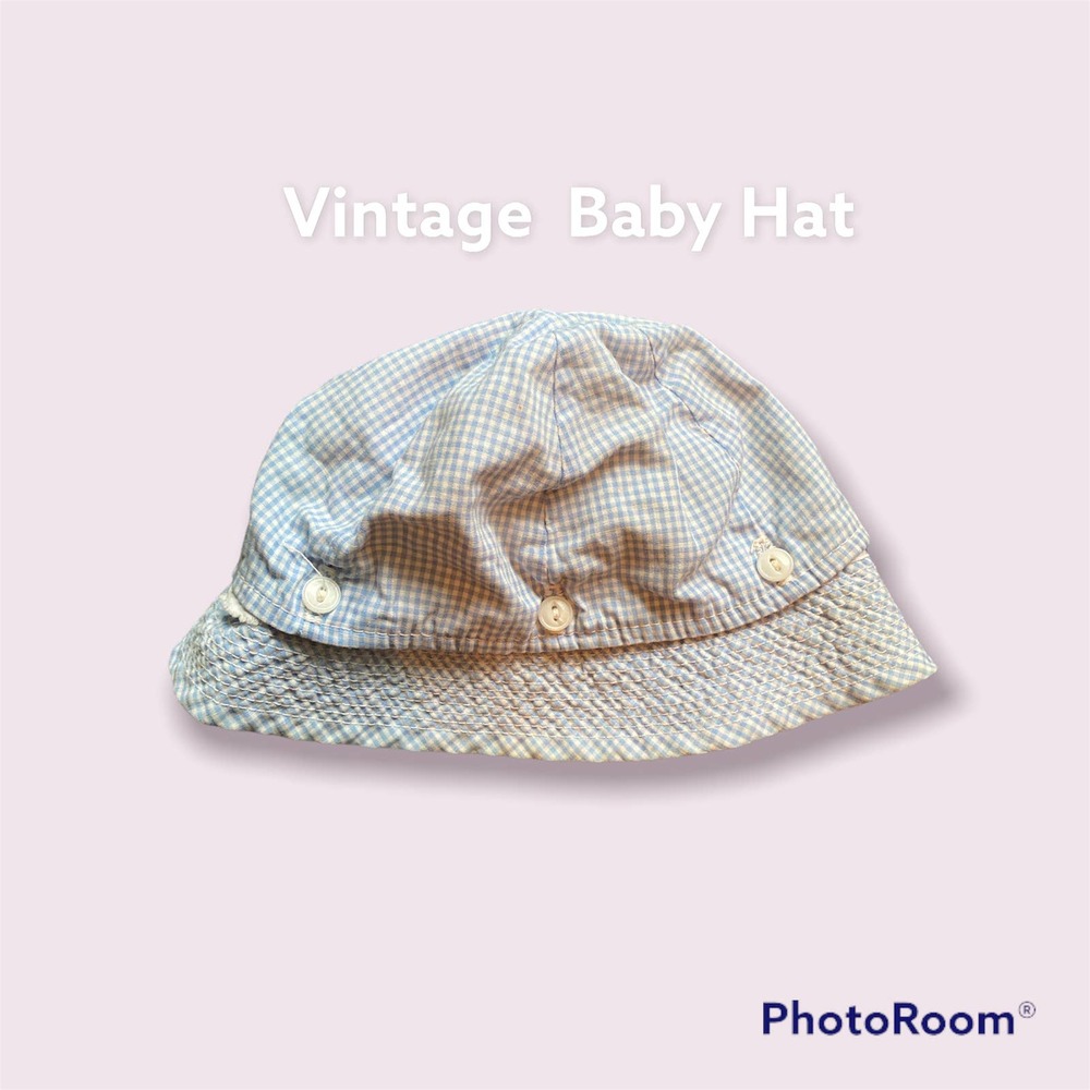 True VTG  Bucket  Baby Sun Hat Gingham Buttons Details All Around it